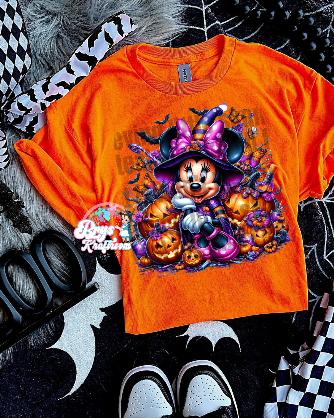 Minnie Spooky