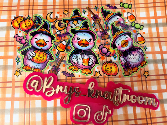Witch Ducks (RTS 018)